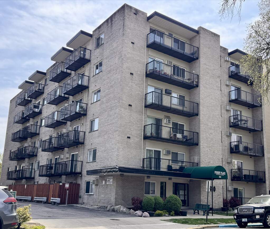 310 Lathrop Avenue #202-204