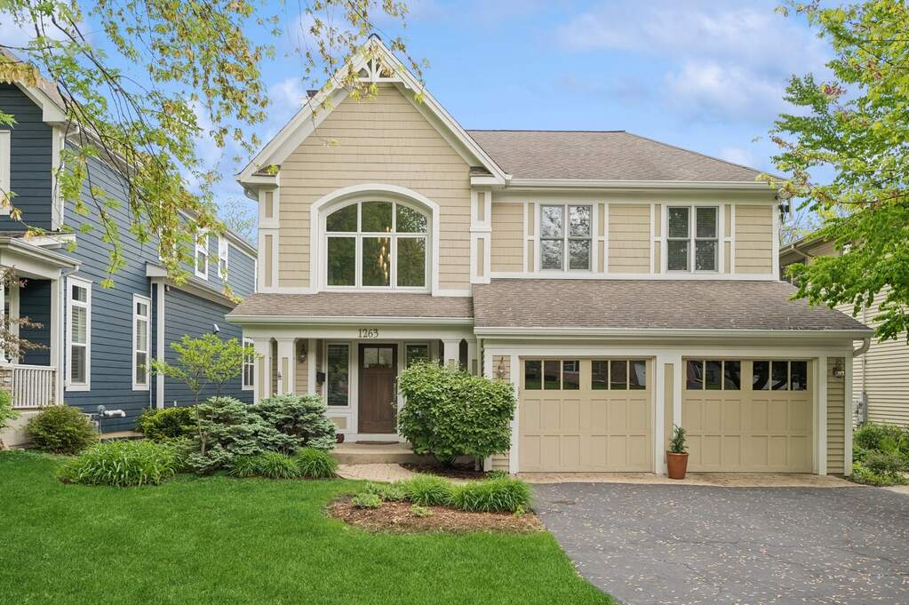 1263 Glencoe Avenue, Highland Park, IL 60035