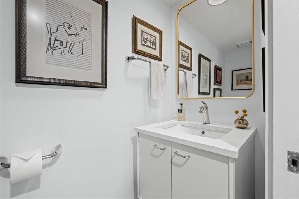 625 Sheridan Road, Highland Park, IL 60035