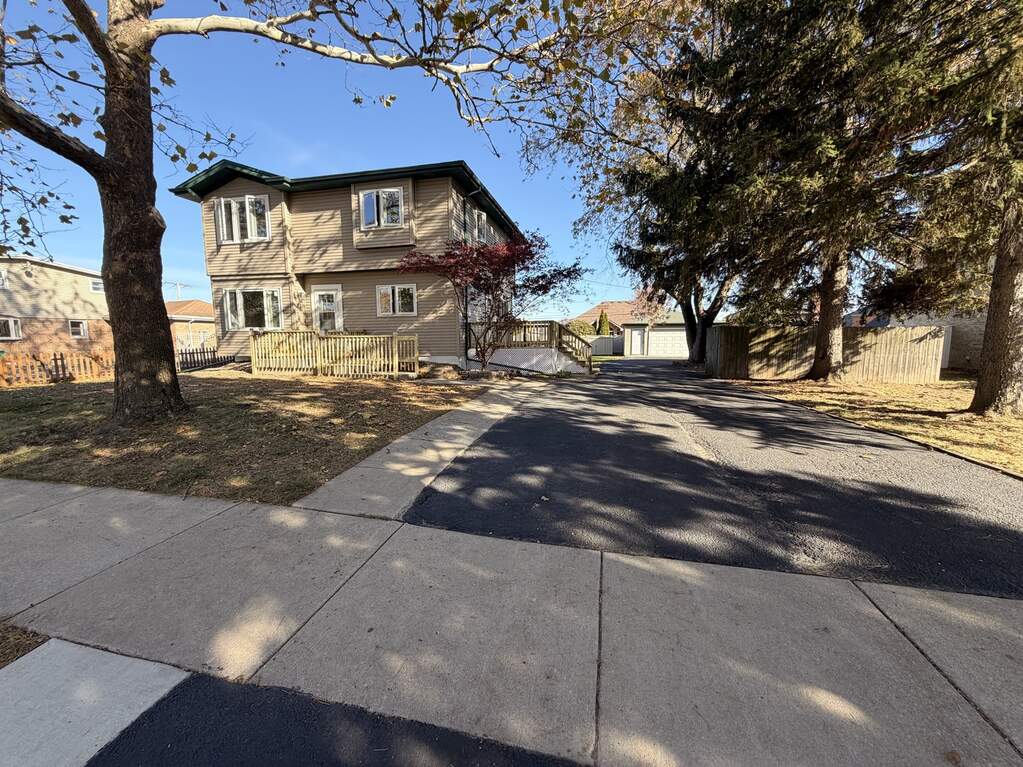 8325 Melvina Avenue photo