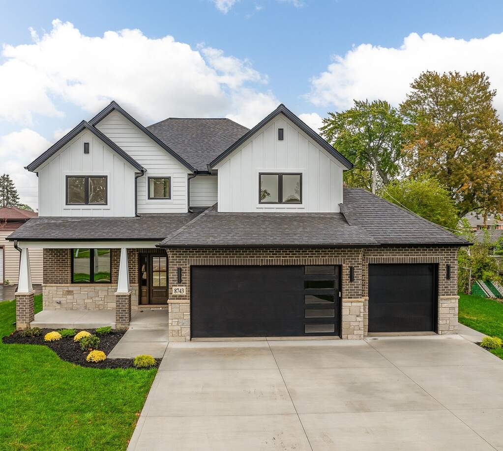 Oak Lawn, IL Real Estate & Homes for Sale | @properties Chicago Area