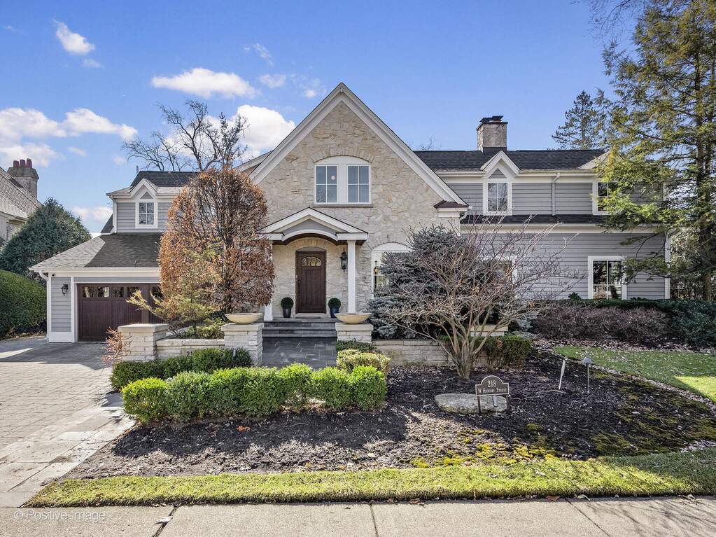 218 W Hickory Street