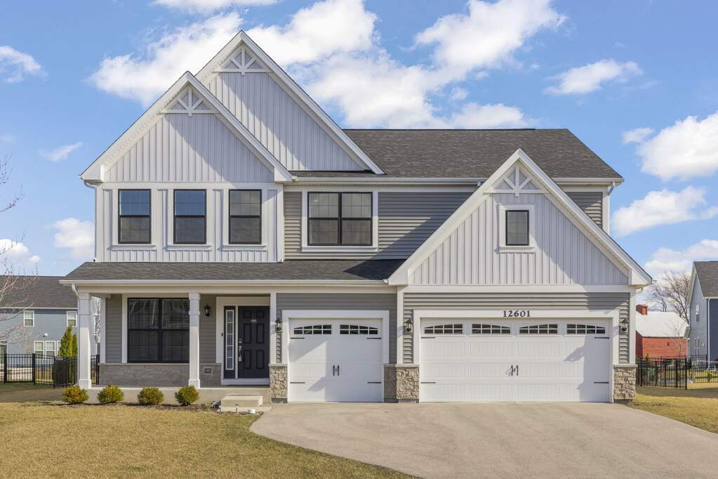 12601 S Poplar Crossing