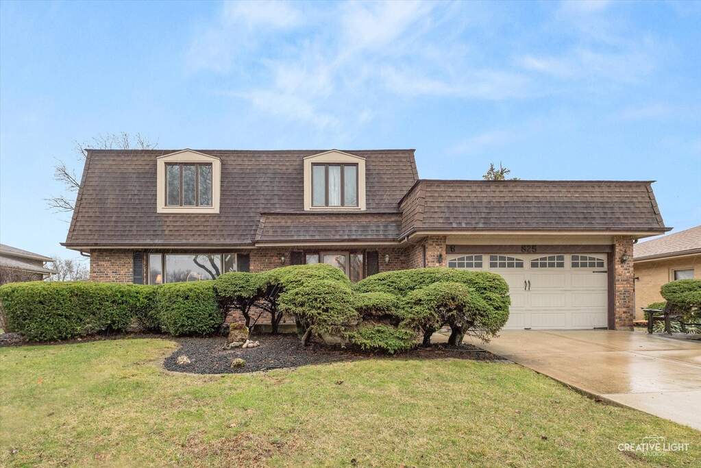 825 Columbia Lane