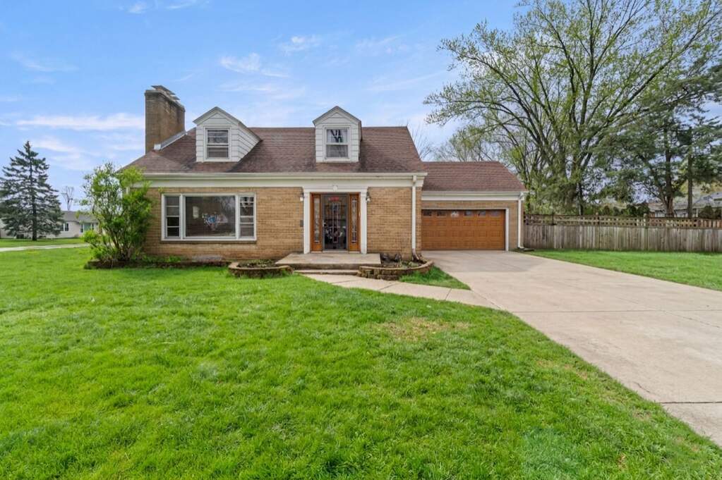 853 Orange Street