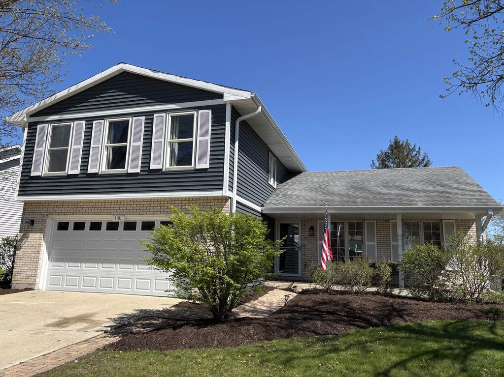 1101 Oakwood Drive