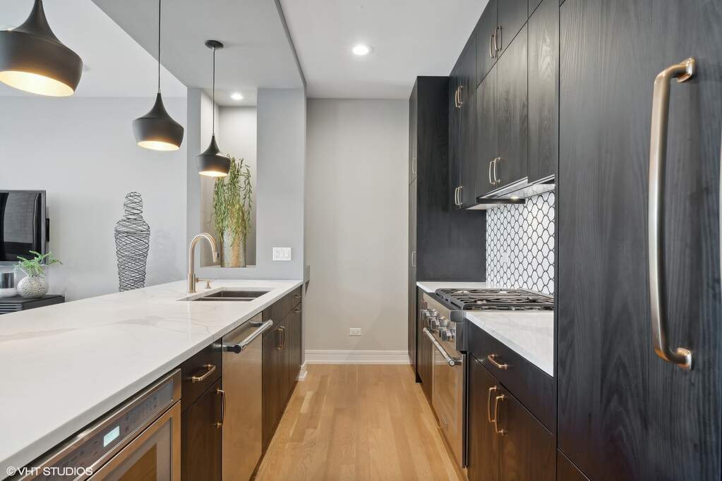 1203 W Superior Street