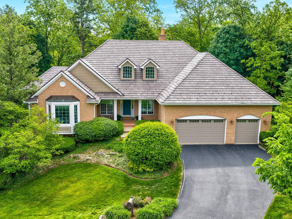 21739 W Jupiter Court, Ivanhoe, IL, United States of America with