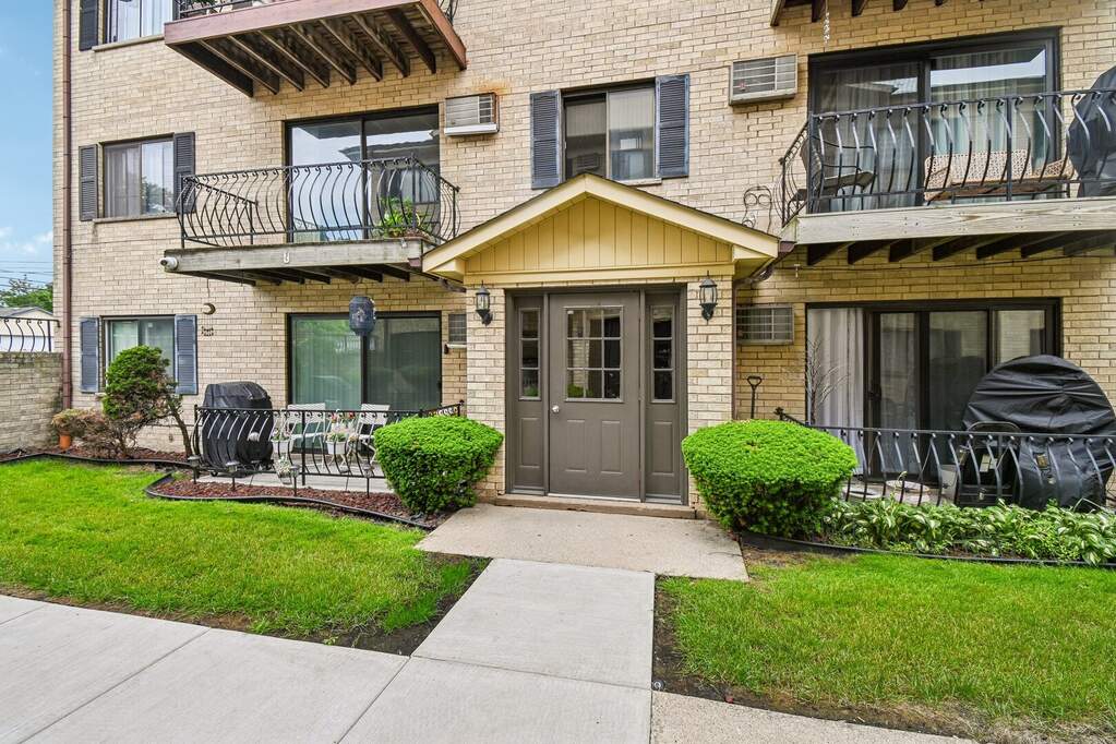 7190 W Dickens Avenue #1E, Chicago, IL 60707 | MLS# 12704429