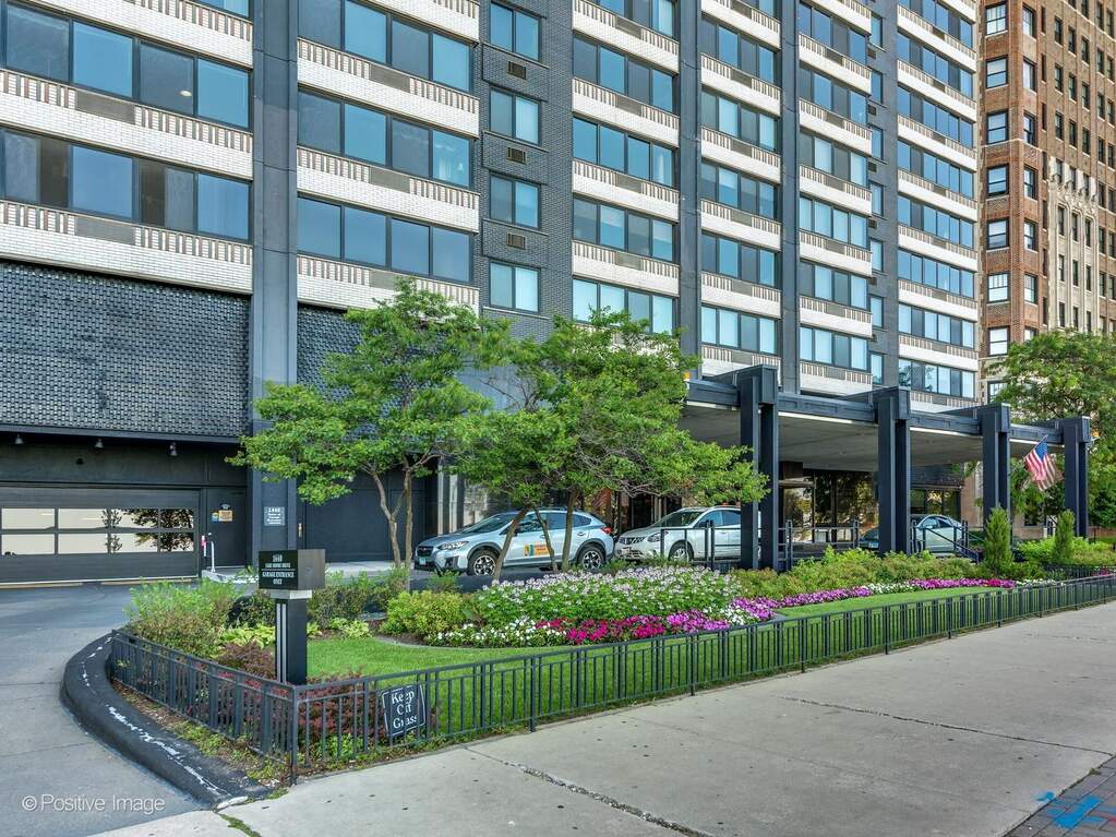 1440 N Lake Shore Drive