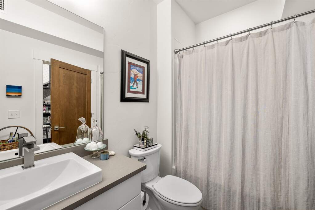 2 Bedroom Villa/Townhouse's Image 13