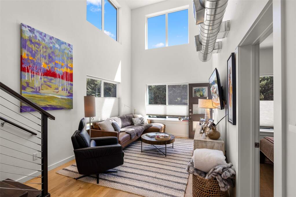 2 Bedroom Villa/Townhouse's Image 4