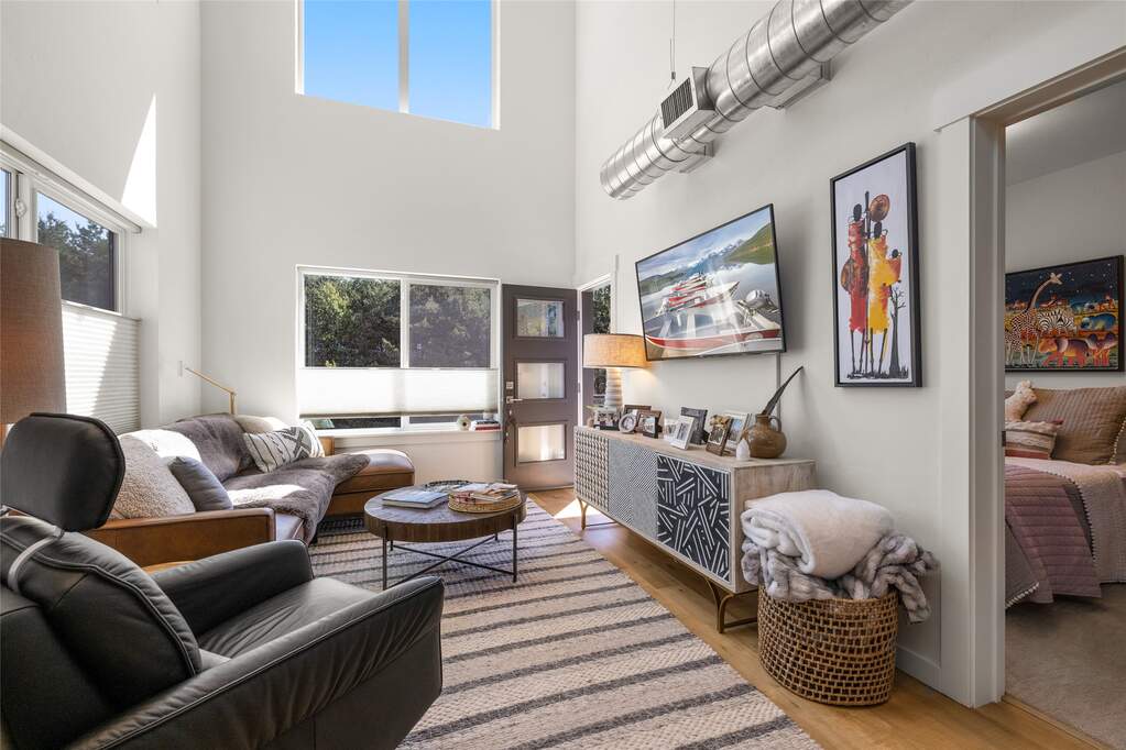 2 Bedroom Villa/Townhouse's Image 5