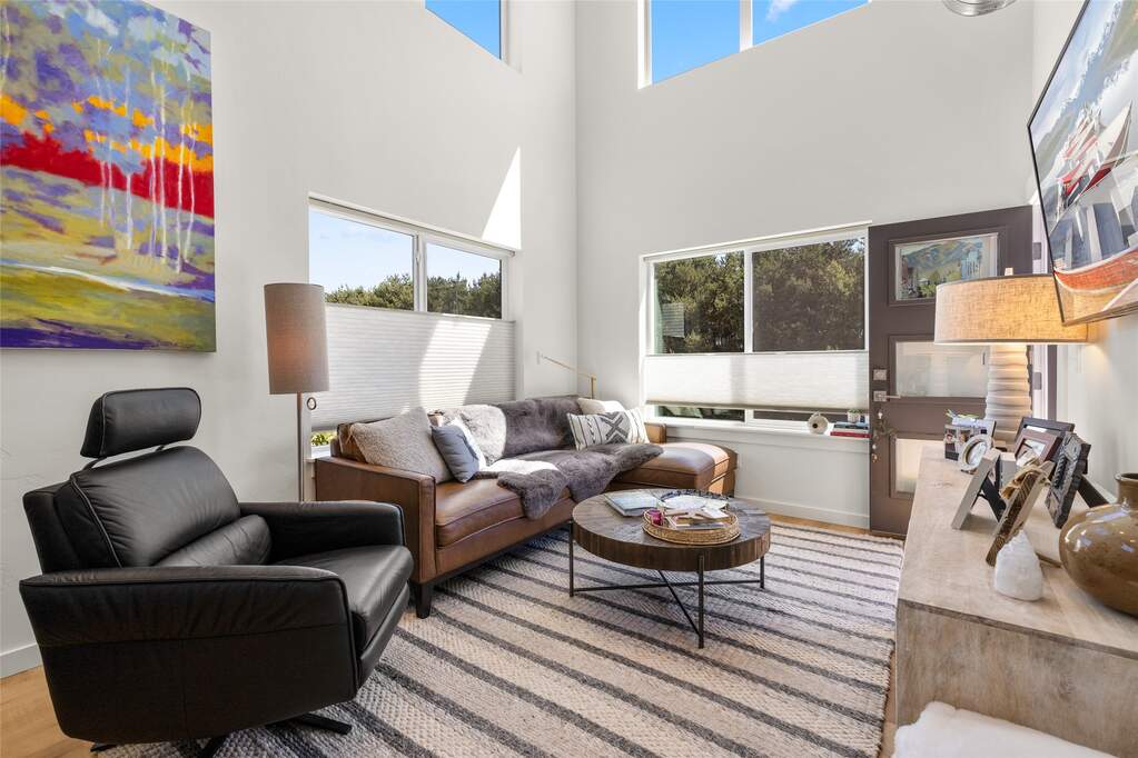 2 Bedroom Villa/Townhouse's Image 6