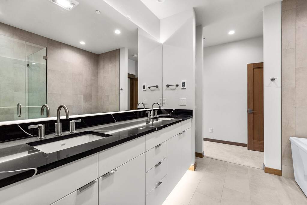 2 Bedroom Apartment/Flat's Image 7