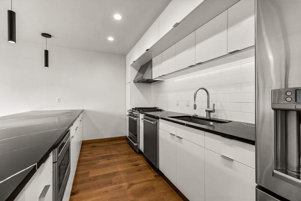 2 Bedroom Apartment/Flat's Image 4