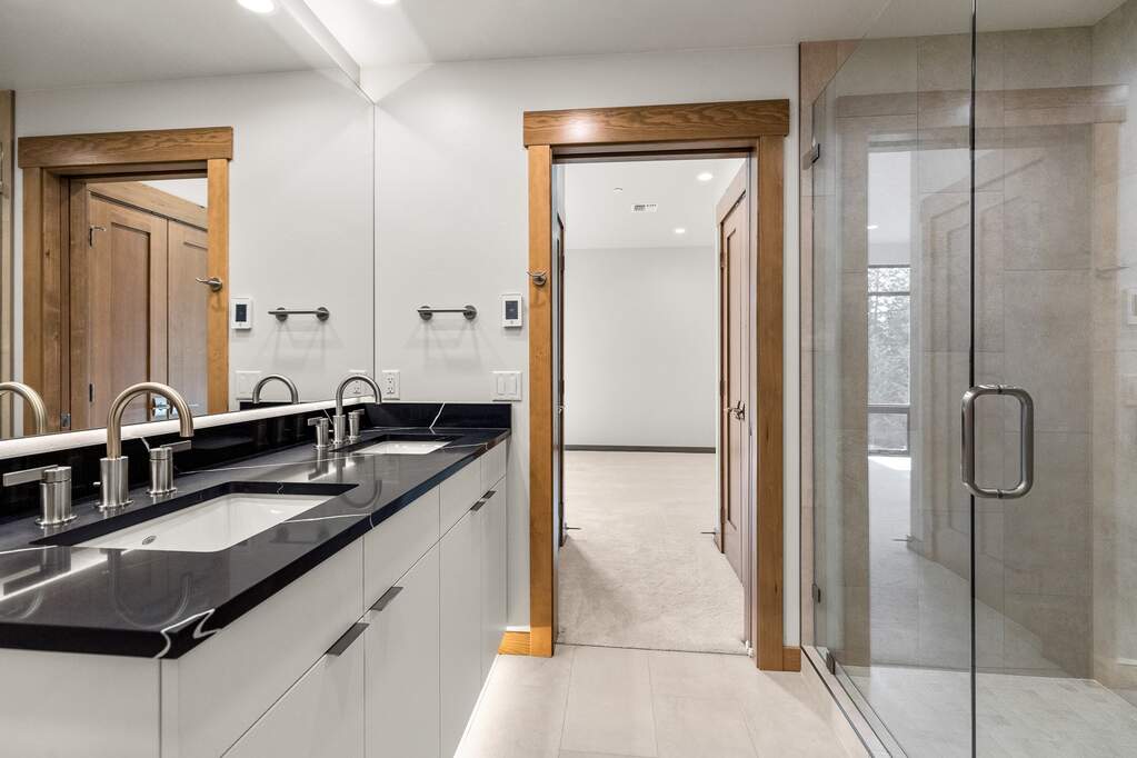 2 Bedroom Apartment/Flat's Image 6