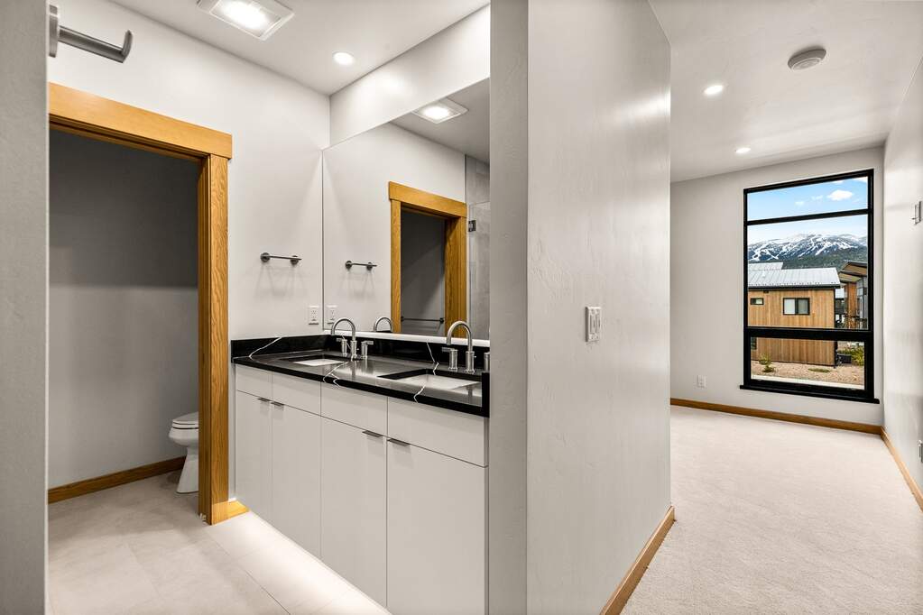 2 Bedroom Apartment/Flat's Image 5