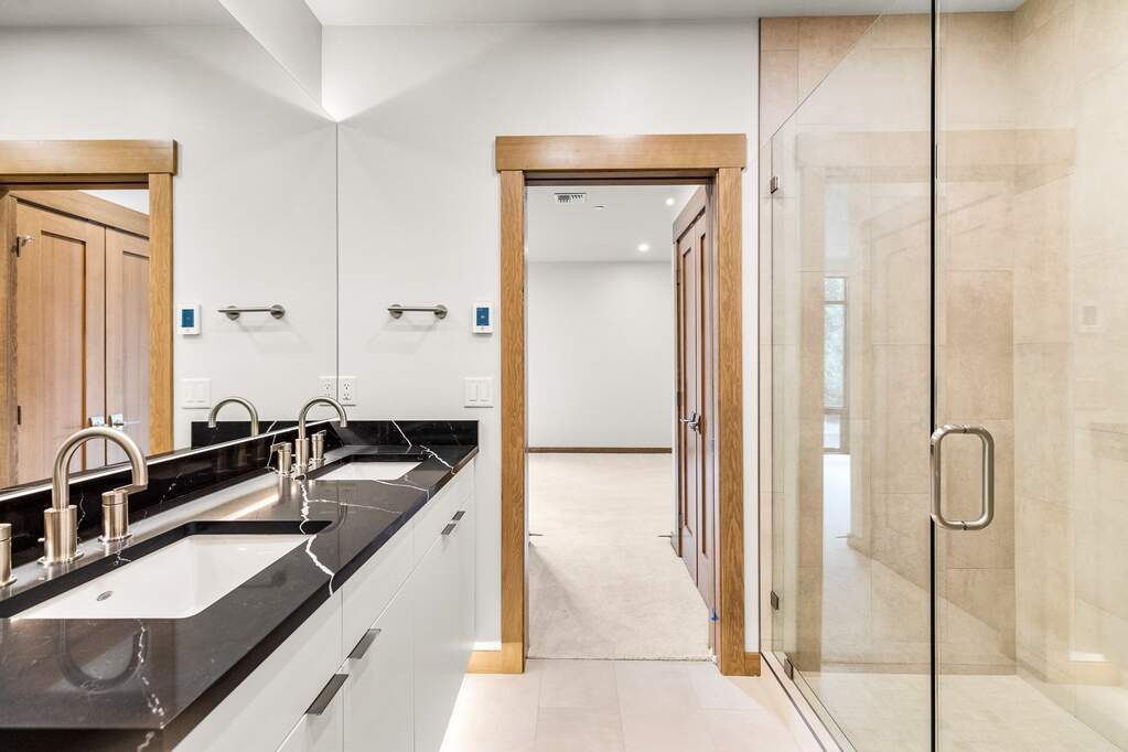 2 Bedroom Apartment/Flat's Image 6