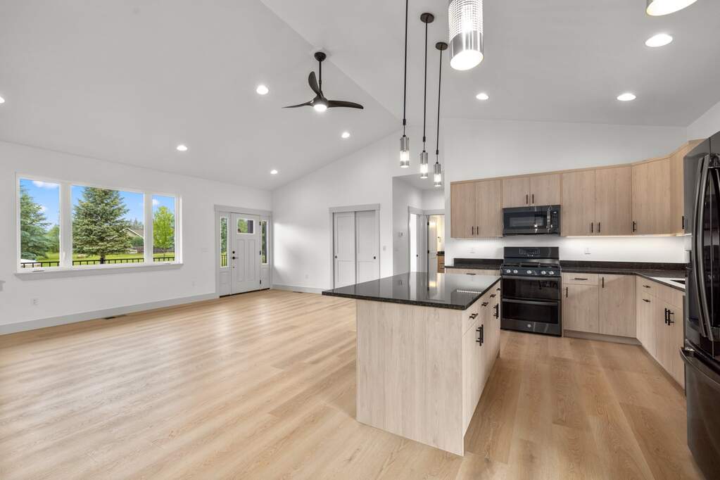 4 Bedroom Single Family Home/House's Image 10