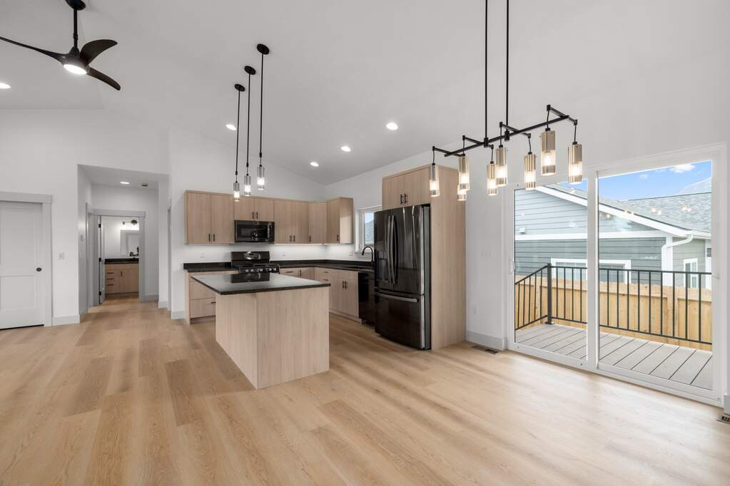 4 Bedroom Single Family Home/House's Image 11