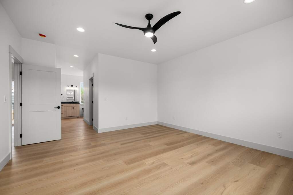 4 Bedroom Single Family Home/House's Image 18