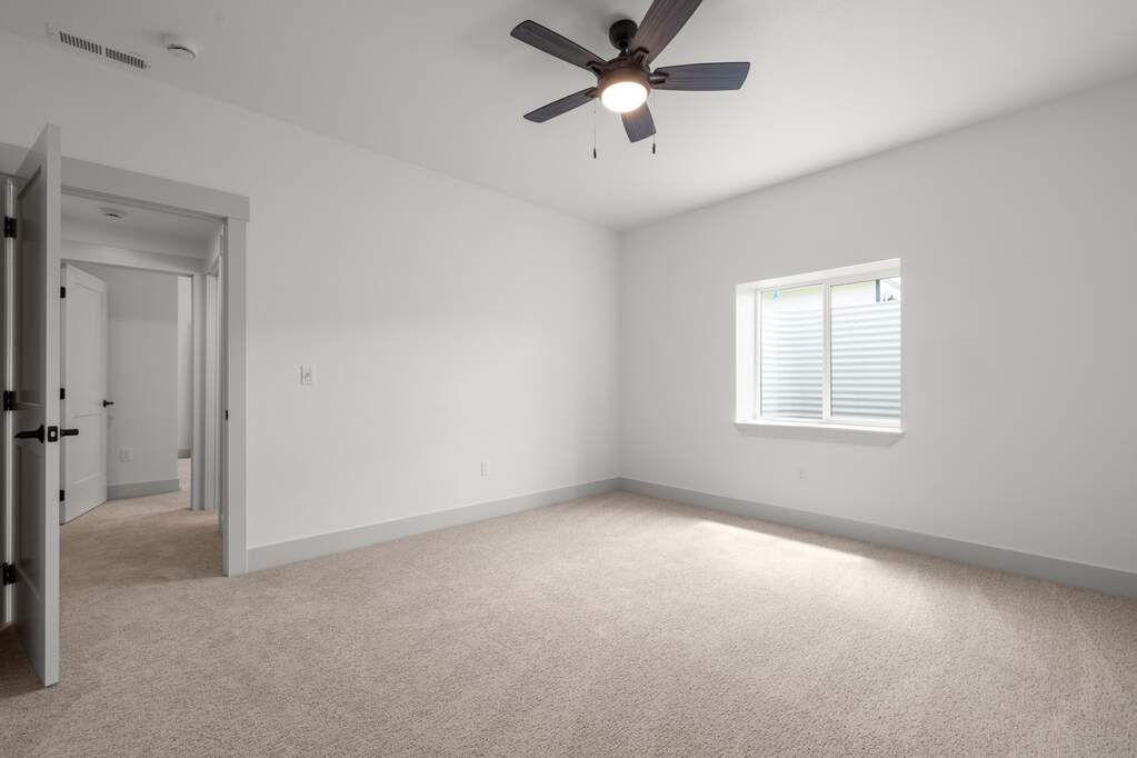 4 Bedroom Single Family Home/House's Image 28