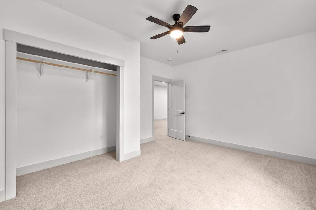 4 Bedroom Single Family Home/House's Image 32