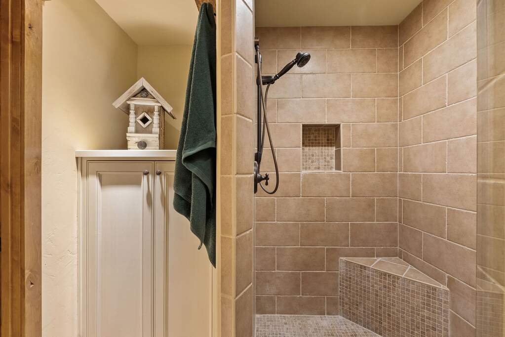 2 Bedroom Apartment/Flat's Image 35