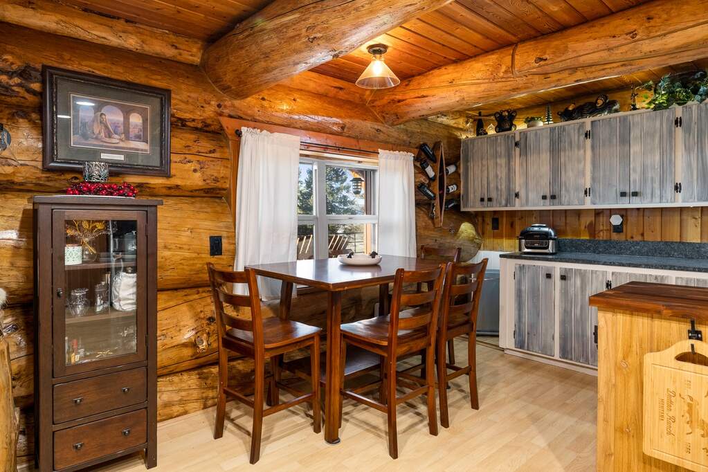 3 Bedroom Single Family Home/House's Image 14