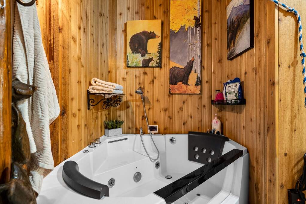3 Bedroom Single Family Home/House's Image 25