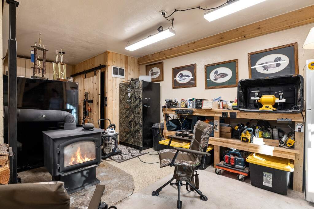 3 Bedroom Single Family Home/House's Image 38