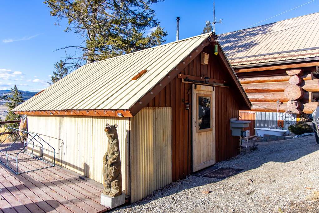 3 Bedroom Single Family Home/House's Image 44