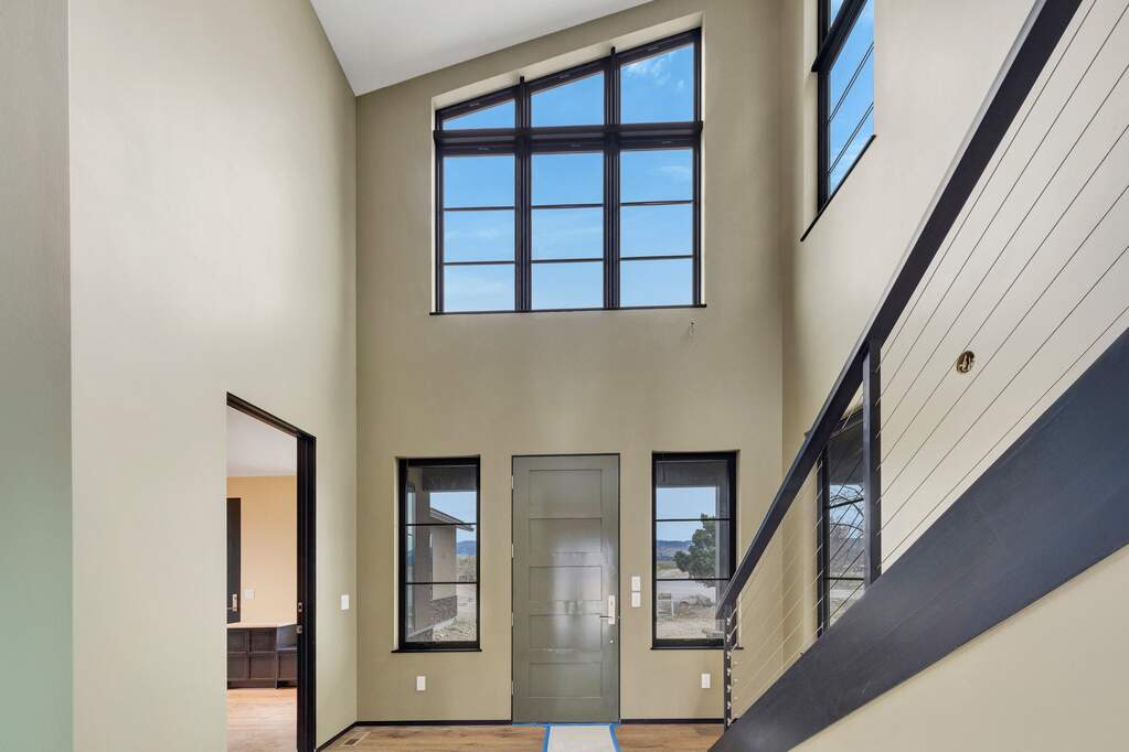 3 Bedroom Single Family Home/House's Image 8