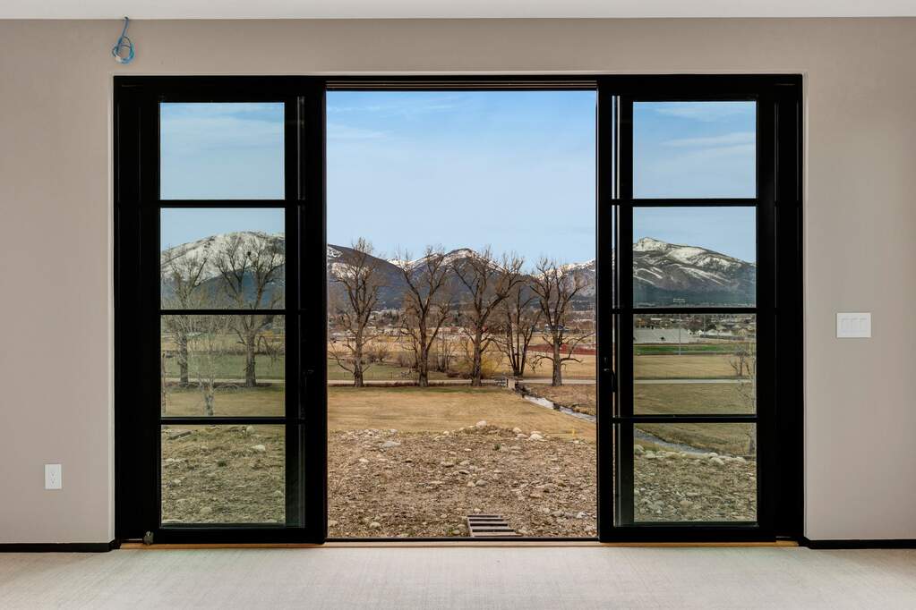 3 Bedroom Single Family Home/House's Image 22