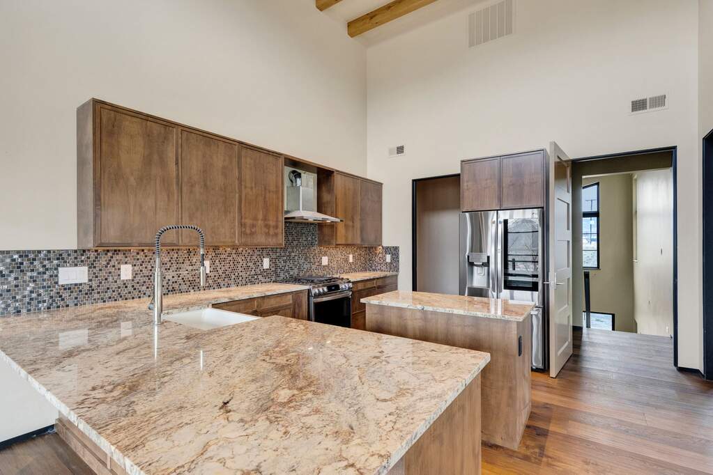 3 Bedroom Single Family Home/House's Image 40