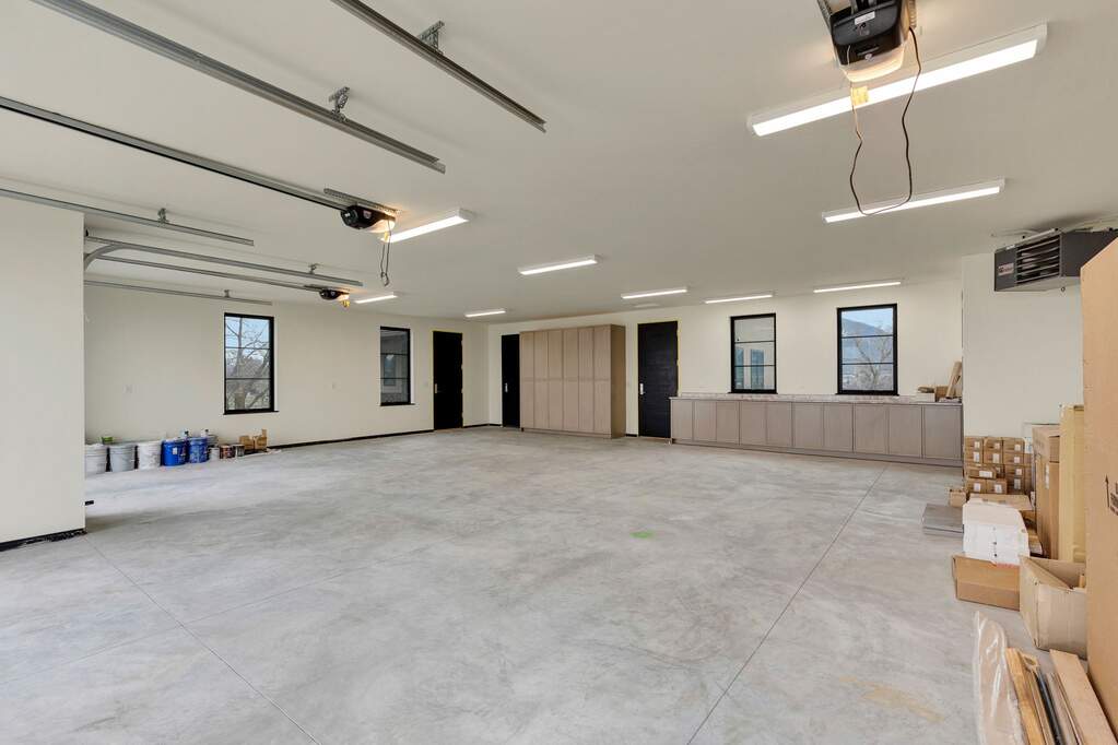 3 Bedroom Single Family Home/House's Image 61