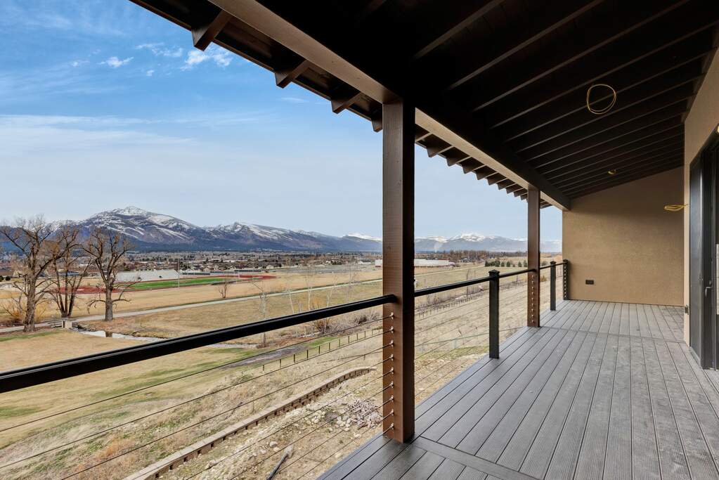 3 Bedroom Single Family Home/House's Image 64