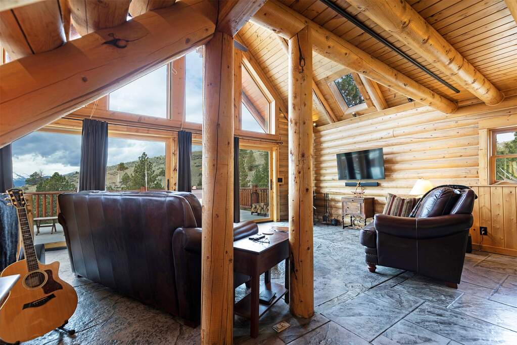 3 Bedroom Single Family Home/House's Image 16