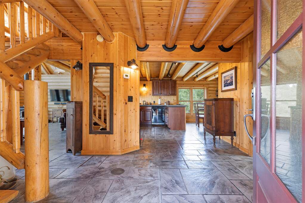 3 Bedroom Single Family Home/House's Image 25