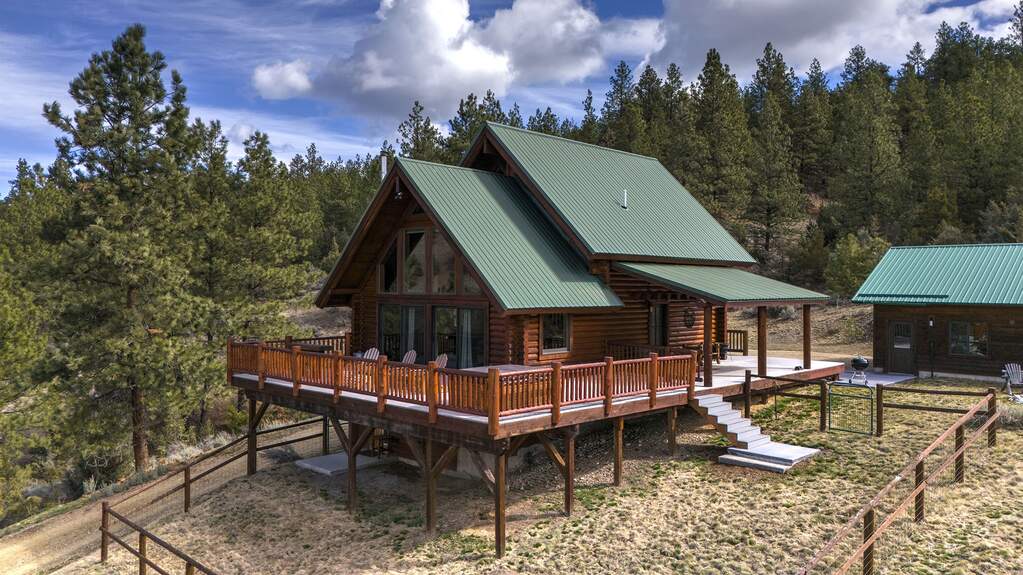 3 Bedroom Single Family Home/House's Image 3
