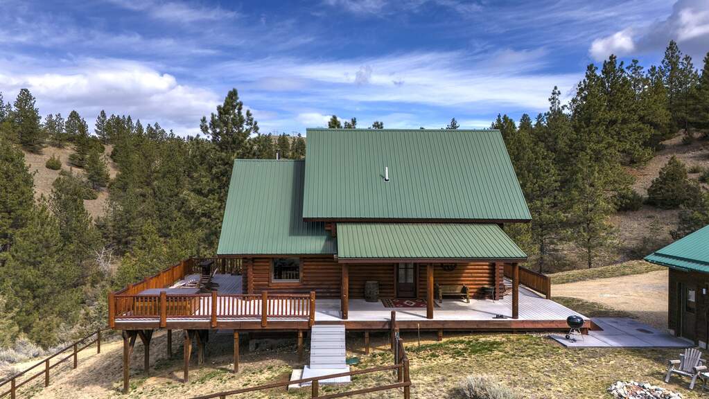 3 Bedroom Single Family Home/House's Image 4