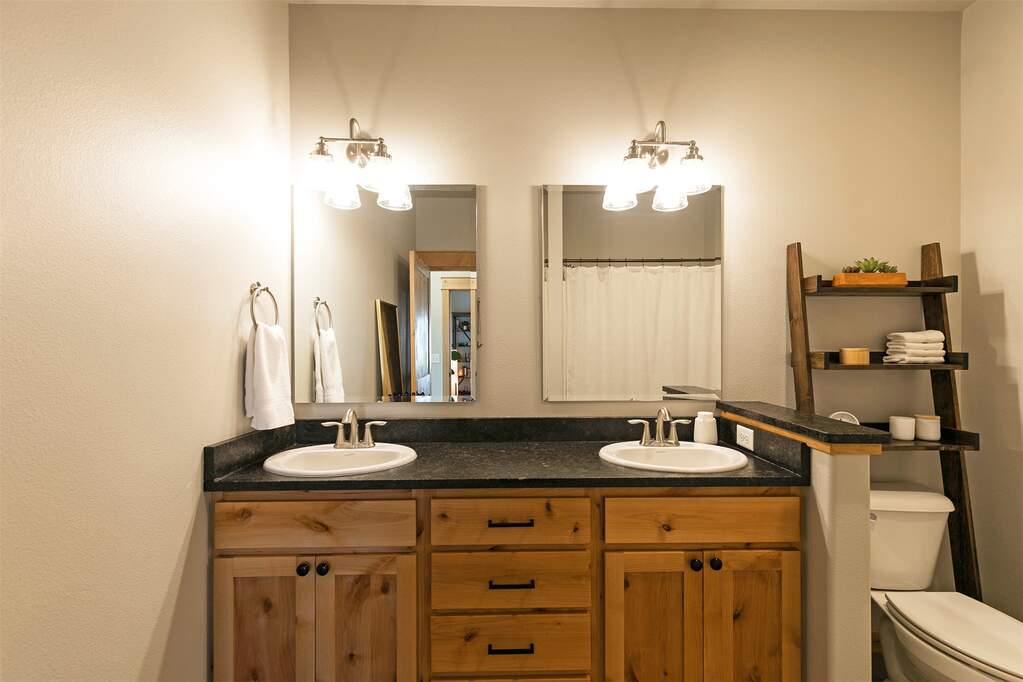 3 Bedroom Villa/Townhouse's Image 16