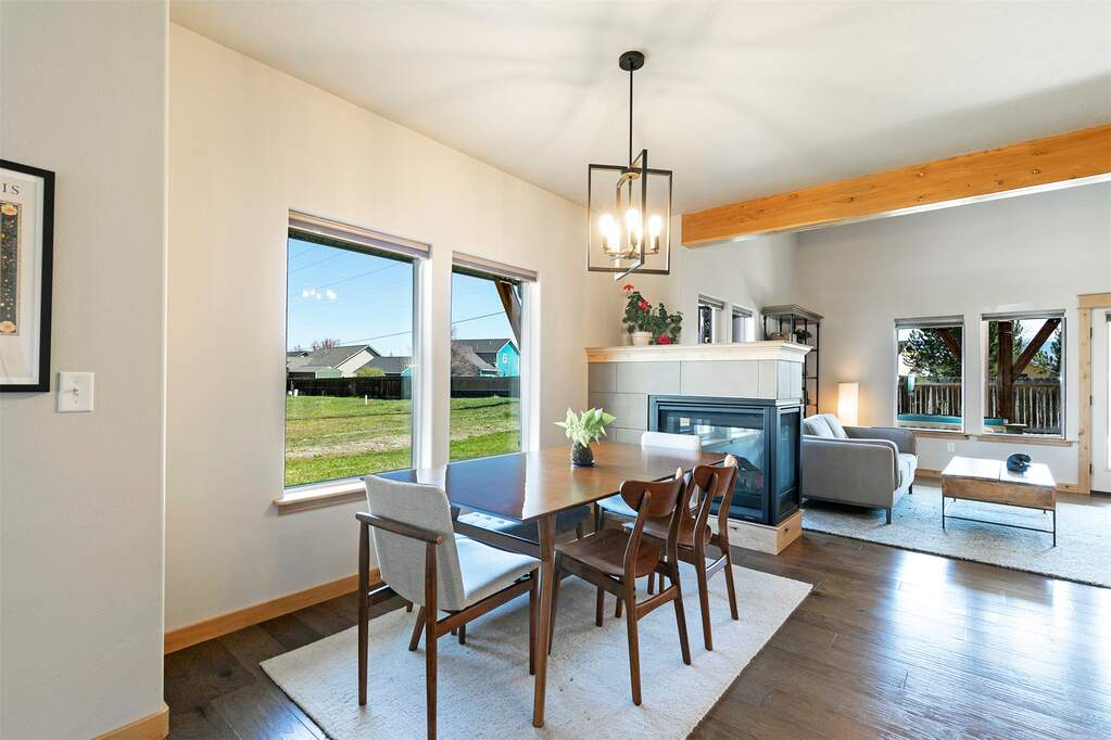 3 Bedroom Villa/Townhouse's Image 5