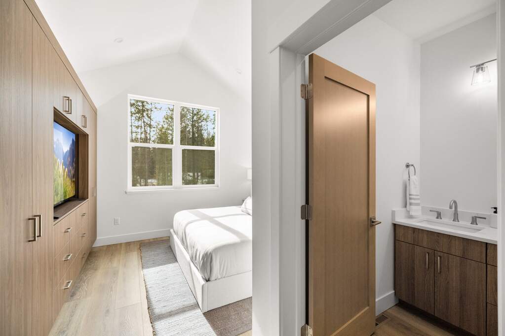 2 Bedroom Villa/Townhouse's Image 29