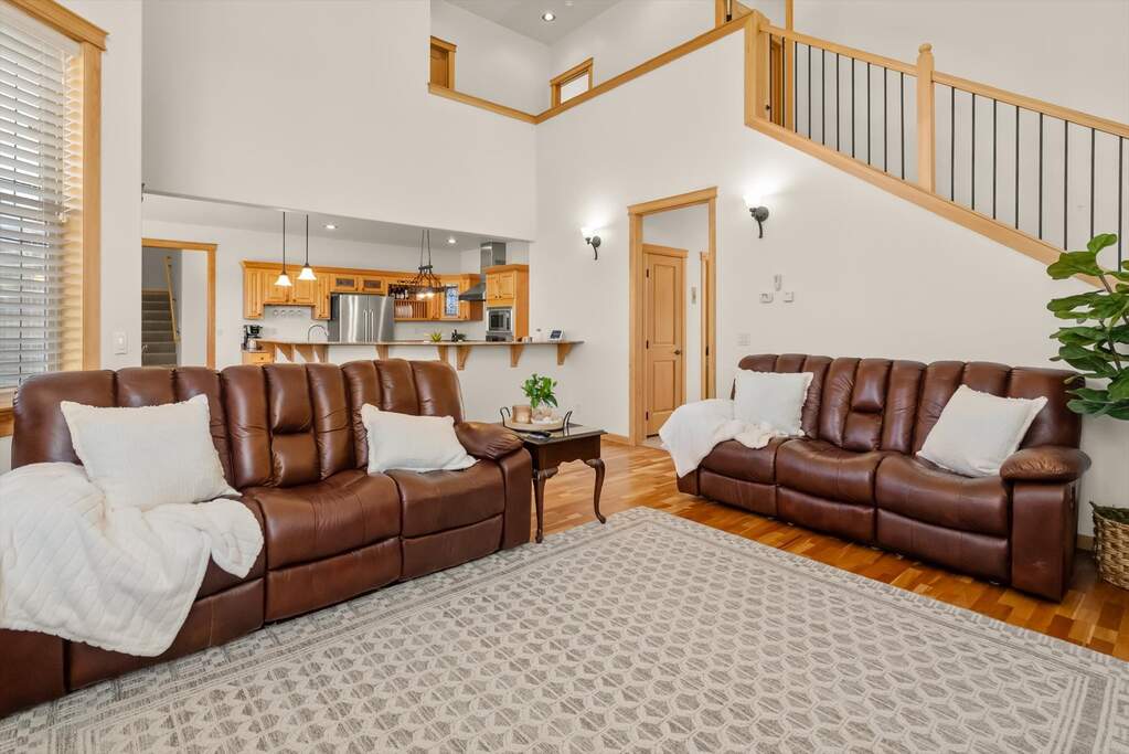 4 Bedroom Single Family Home/House's Image 7