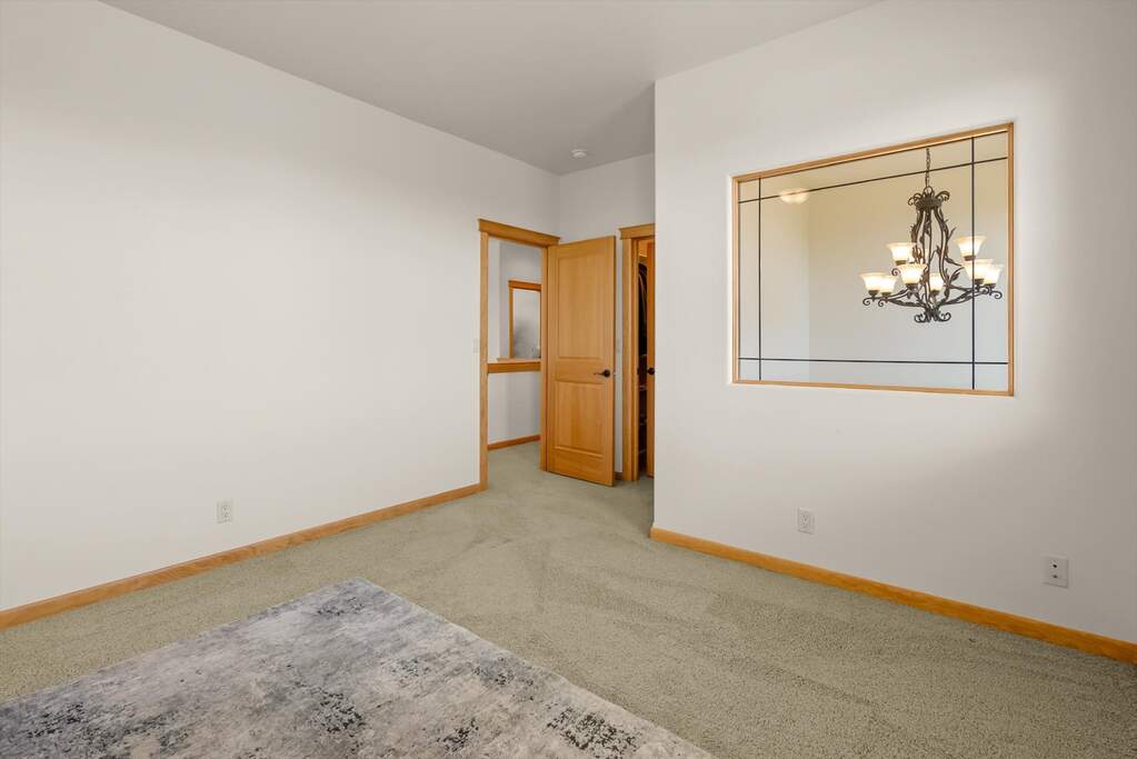 4 Bedroom Single Family Home/House's Image 17