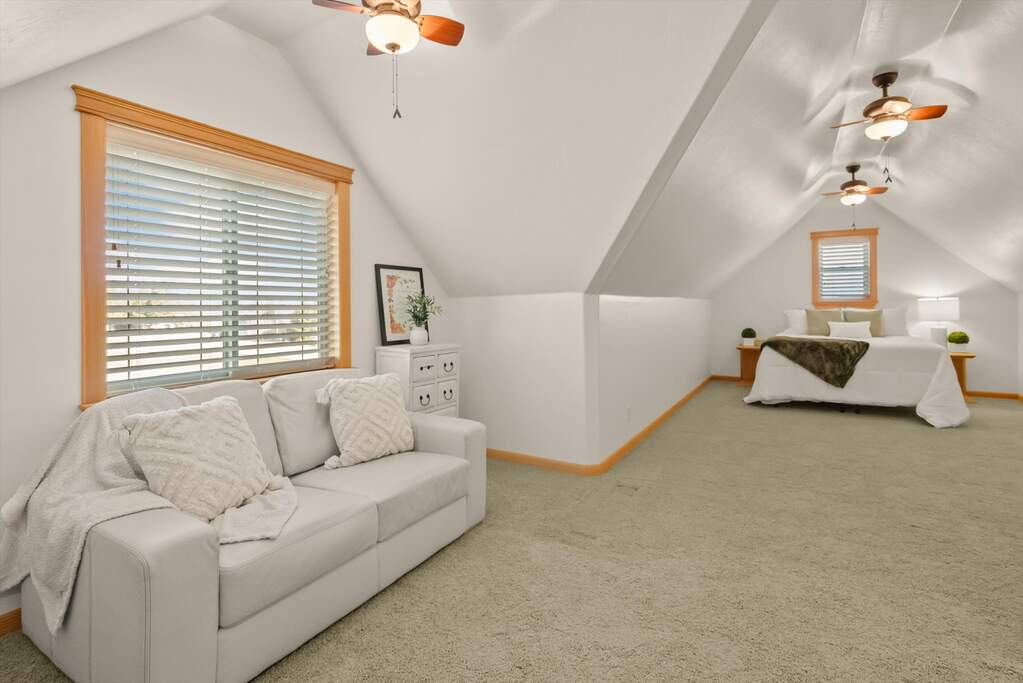 4 Bedroom Single Family Home/House's Image 25