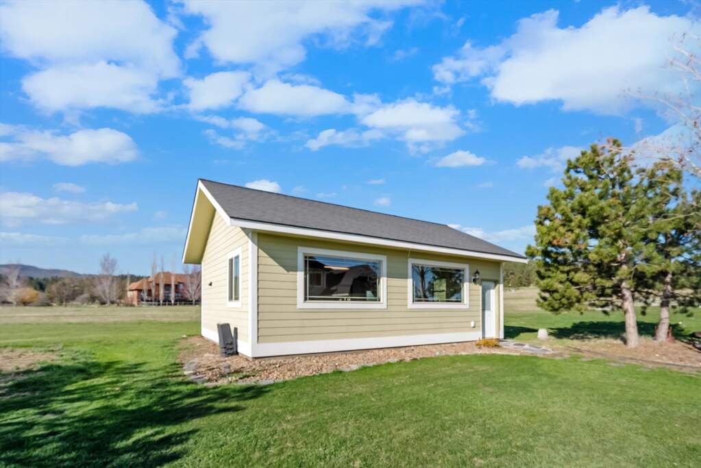 4 Bedroom Single Family Home/House's Image 33