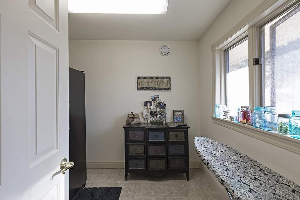 3 Bedroom Single Family Home/House's Image 43